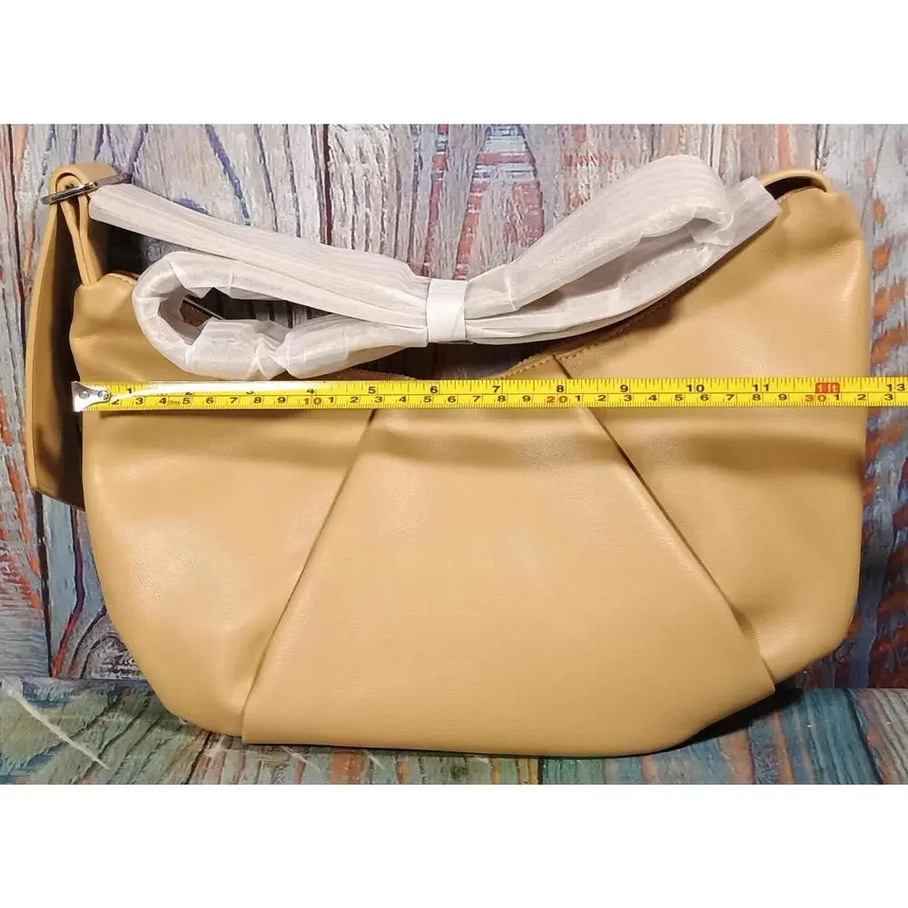 Elegant Beige Women's Shoulder Bag‎